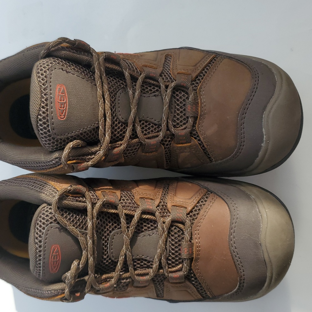 KEEN Circadia Vent Men’s Hiking Shoes Sz.9